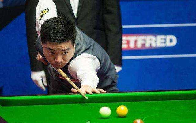 他的存在始 他的存在始