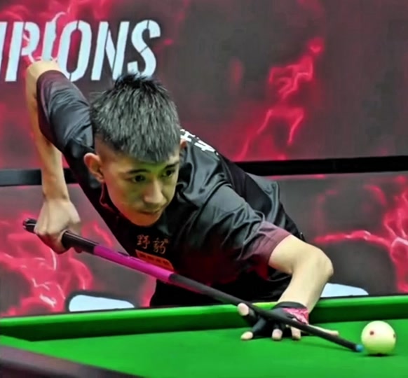 里因伤缺席 里因伤缺席