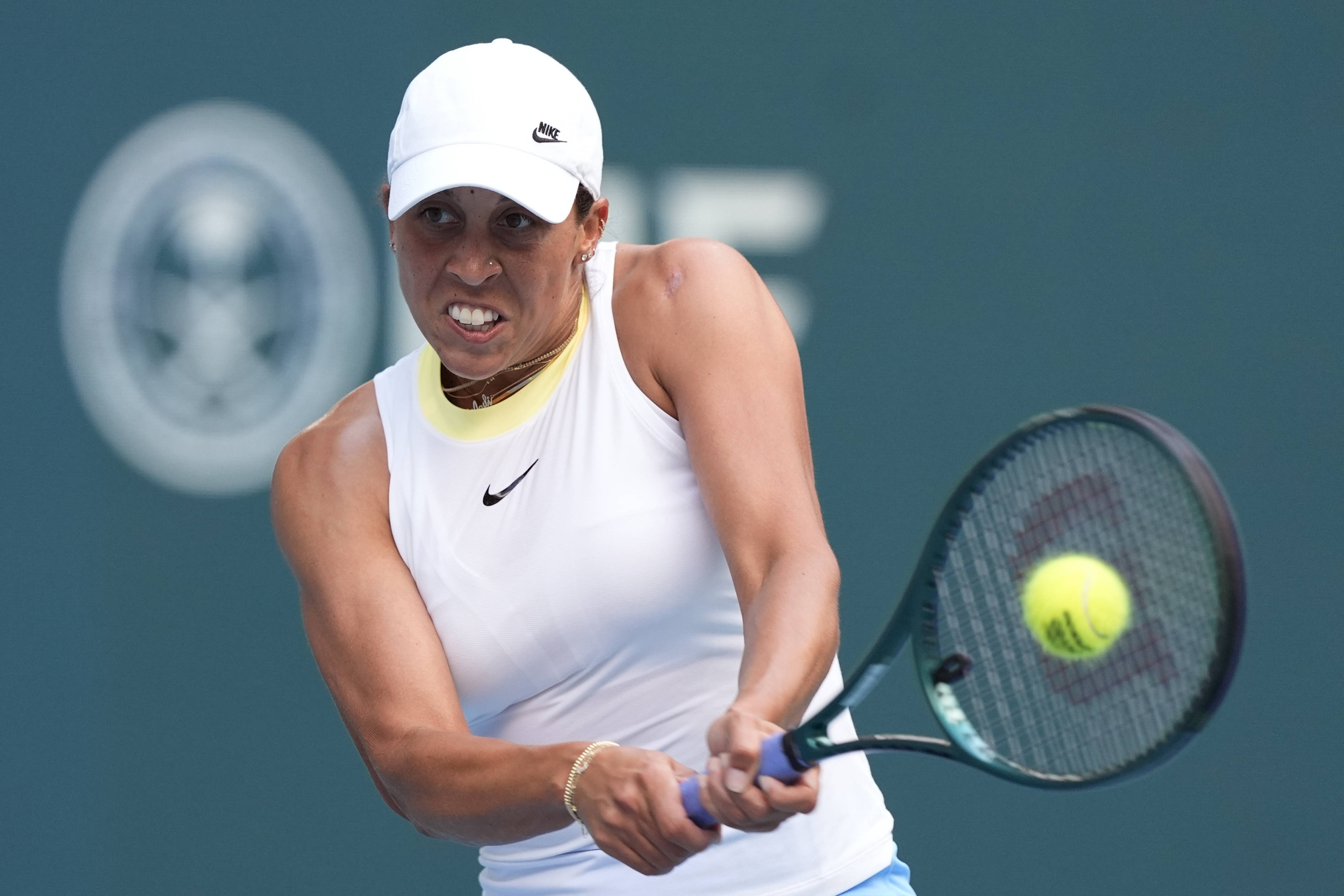 科斯塔尽管 科斯塔尽管